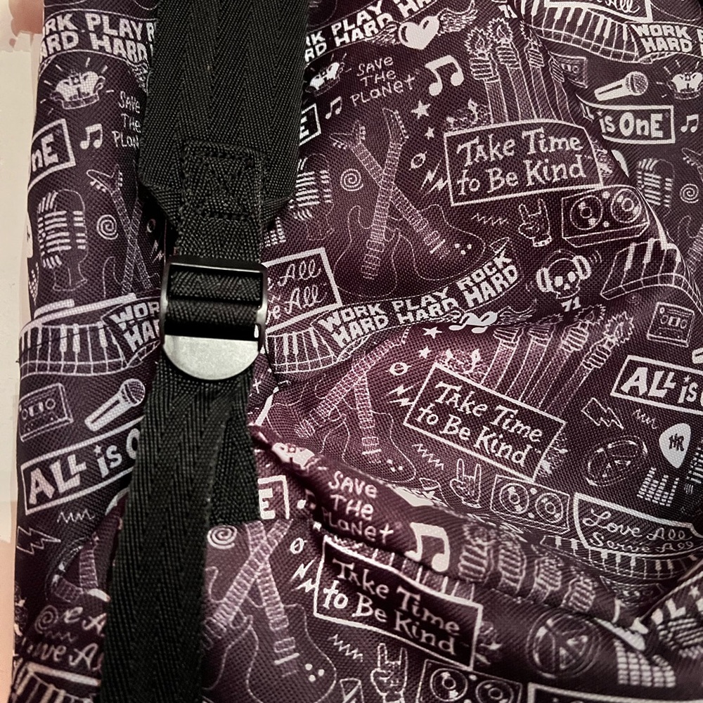 Hard Rock Cafe Black & White Backpack Iconic Sayings EUC - Picture 7 of 13